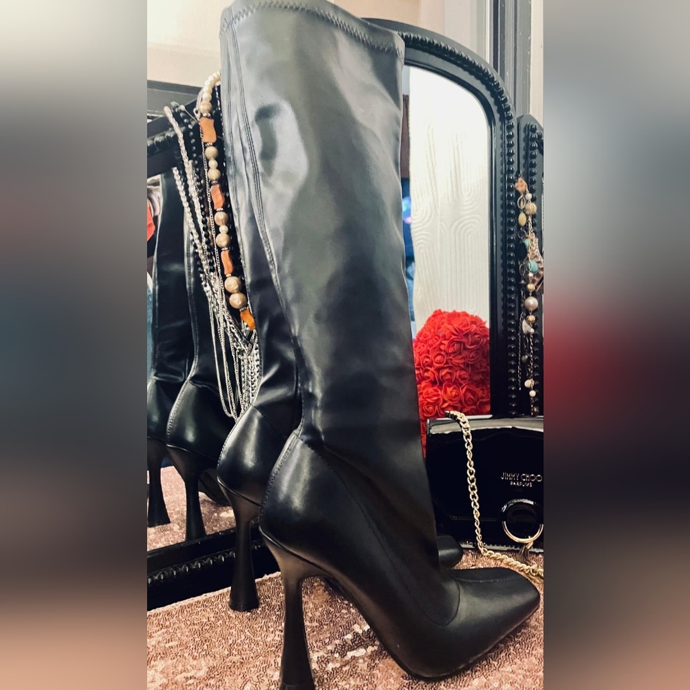 Charlotte Russe Black Heeled Boots Classic Design